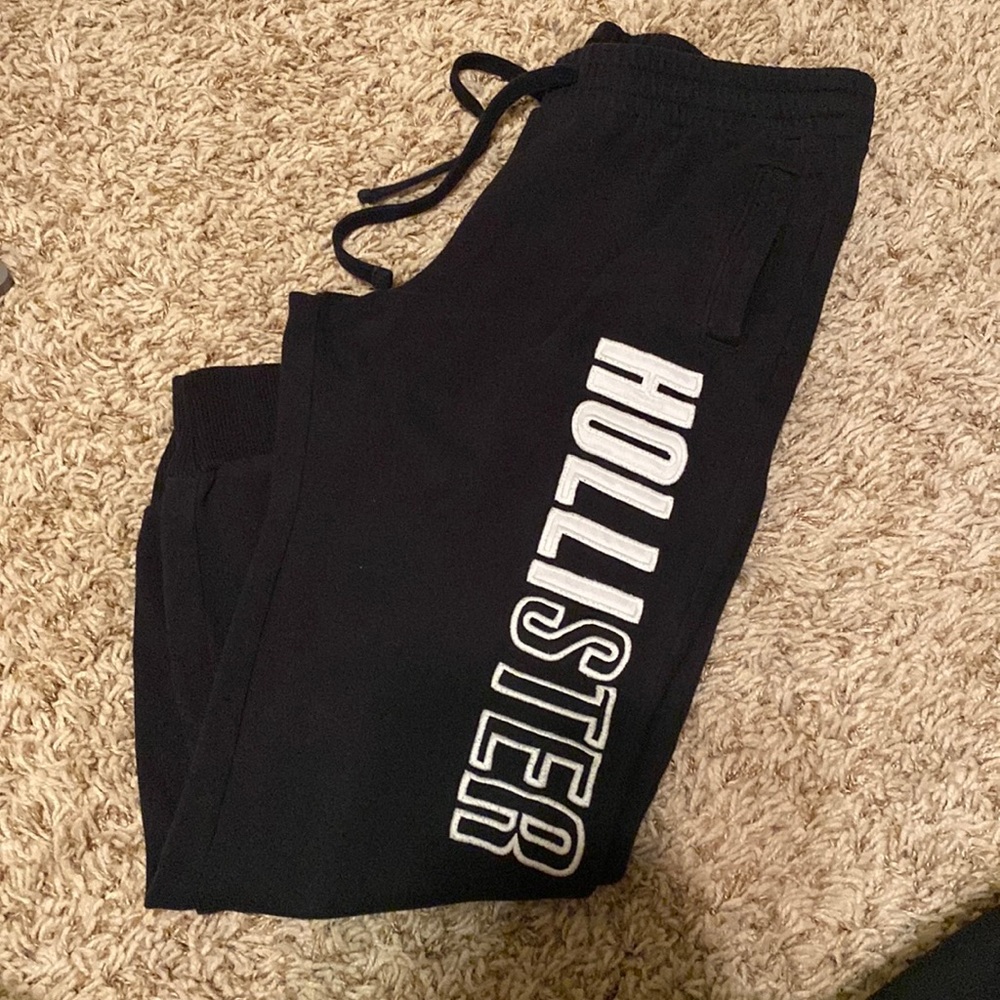 Hollister womens jogger sweatpants size small with pockets